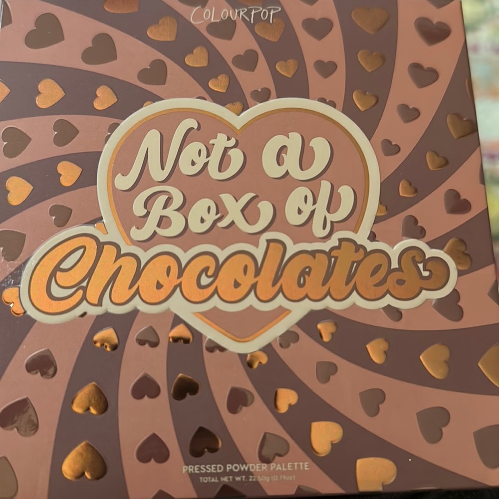 Colourpop eyeshadow palette